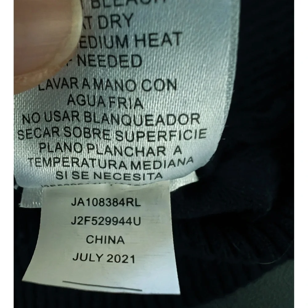JOSEPH‎ A. Grommet Turtleneck Long Sleeve Sweater  Medium Chassic Preppy